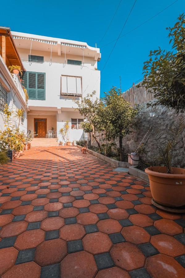 Nana Hostel Vlorë Exterior foto
